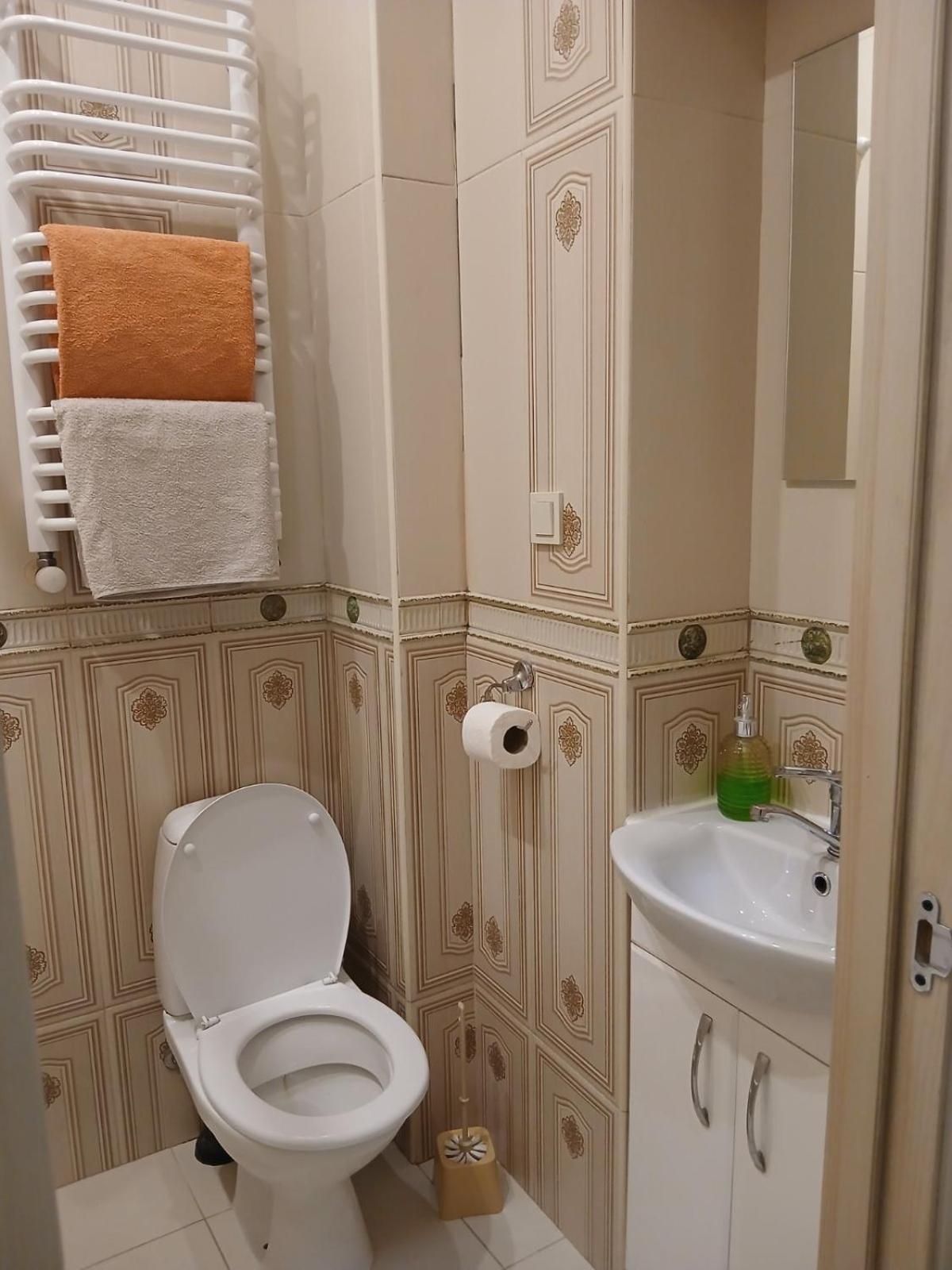 Apartment On Kulisha 41 Lviv Kültér fotó